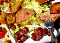 Salade frisée gourmande