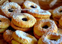 Biscuits sablés à la confiture