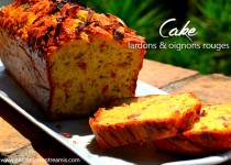 Cake aux lardons et oignons rouges