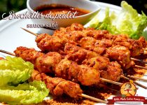 Brochettes de poulet sauce saté