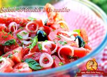 Salade de tomates à la menthe