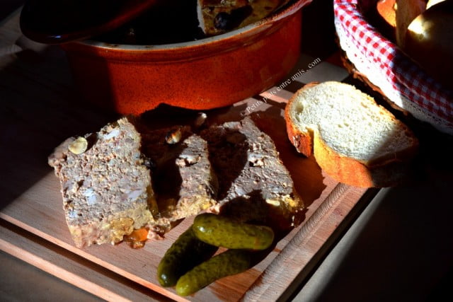 terrine de lapin et cornichons