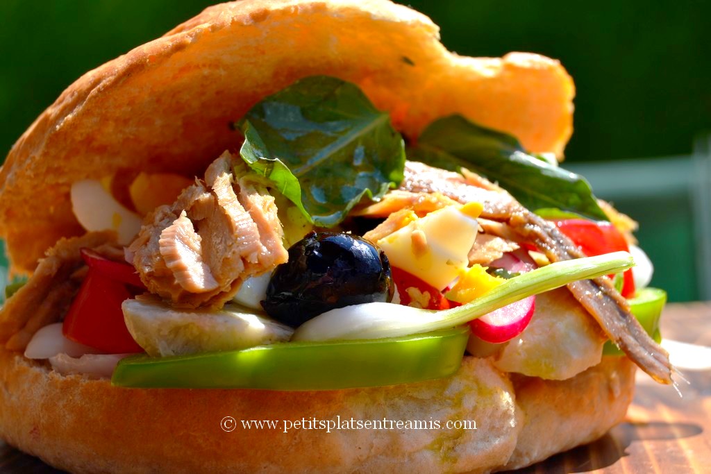 La vraie recette du Pan Bagnat | Petits Plats Entre Amis