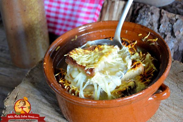 Cuisson soupe à l'oignon gratinée