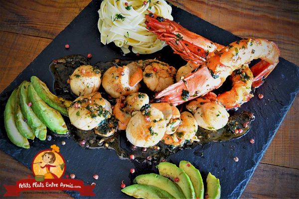 Gambas et noix de Saint-Jacques flambées grillées au miel la recette