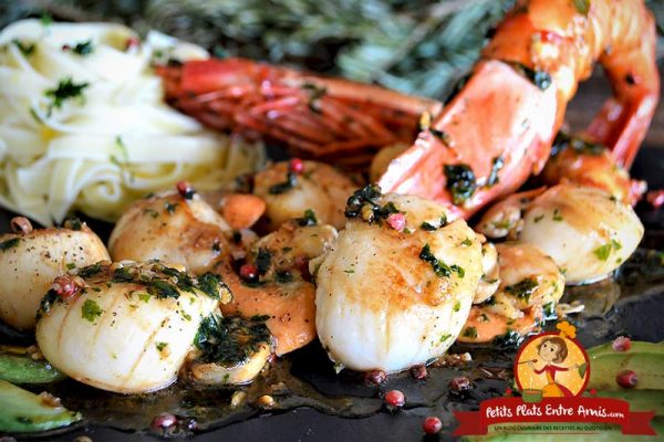 Recette gambas et noix de Saint-Jacques flambées grillées au miel