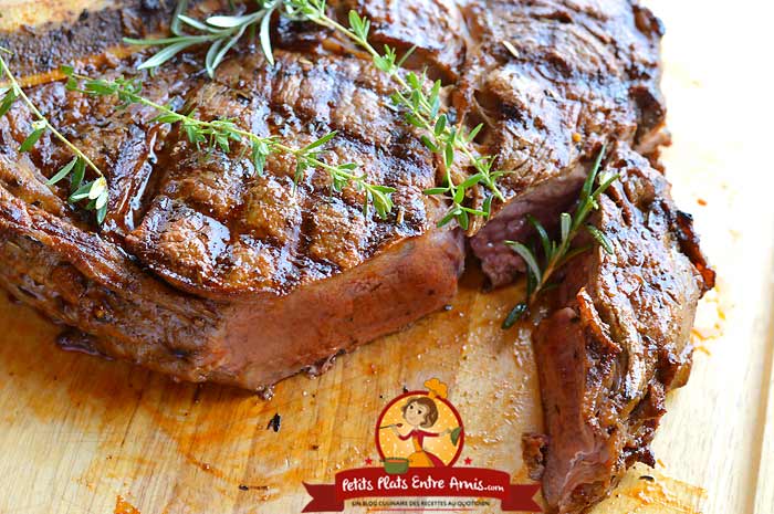 Cuisson côte de boeuf à la provençale au barbecue