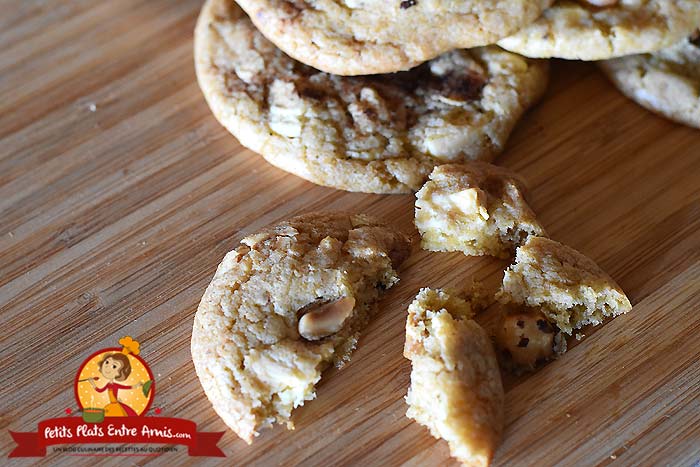 Cuisson cookies aux noisettes et chocolat blanc