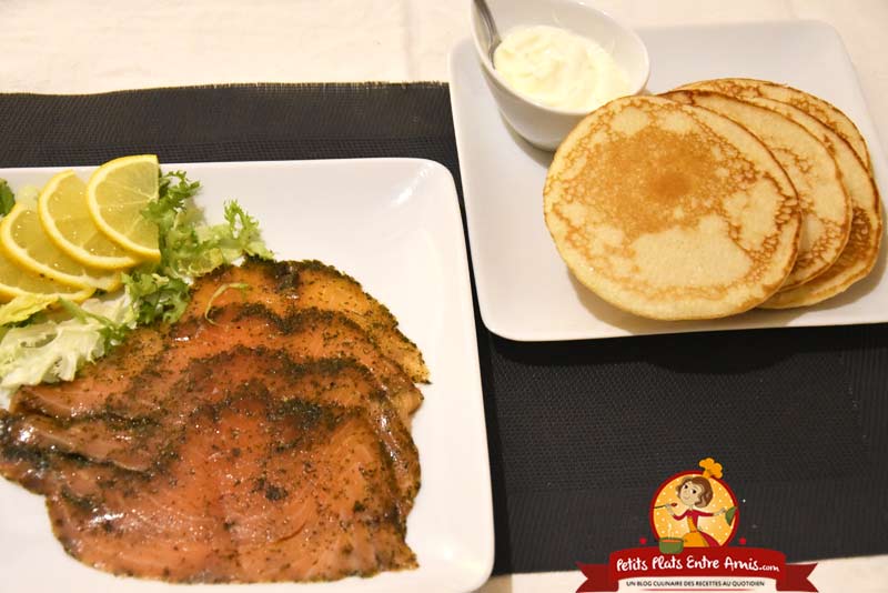 Préparation saumon gravlax maison